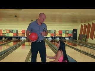 brazzers exxtra bowling for the bachelor valerie kay sean lawless 12 08 2019 big tits big ass milf